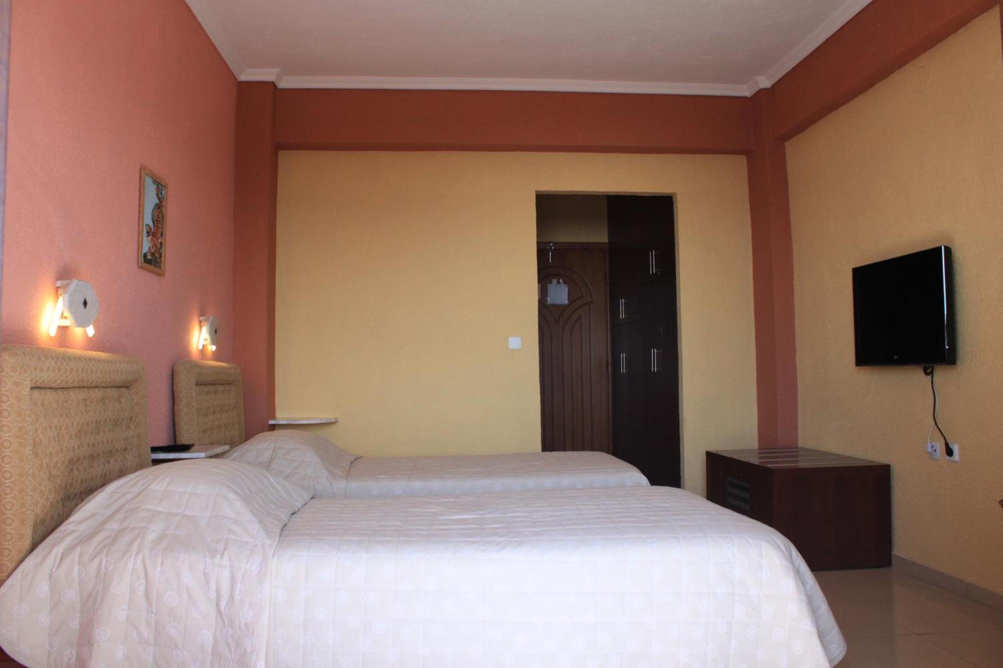 Athorama Hotel Ouranoupoli Extérieur photo